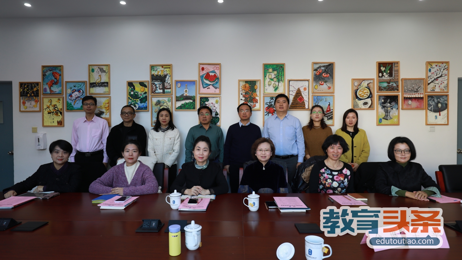 “如何提升中小學(xué)生美育素養(yǎng)”校長(zhǎng)學(xué)術(shù)沙龍成功舉辦